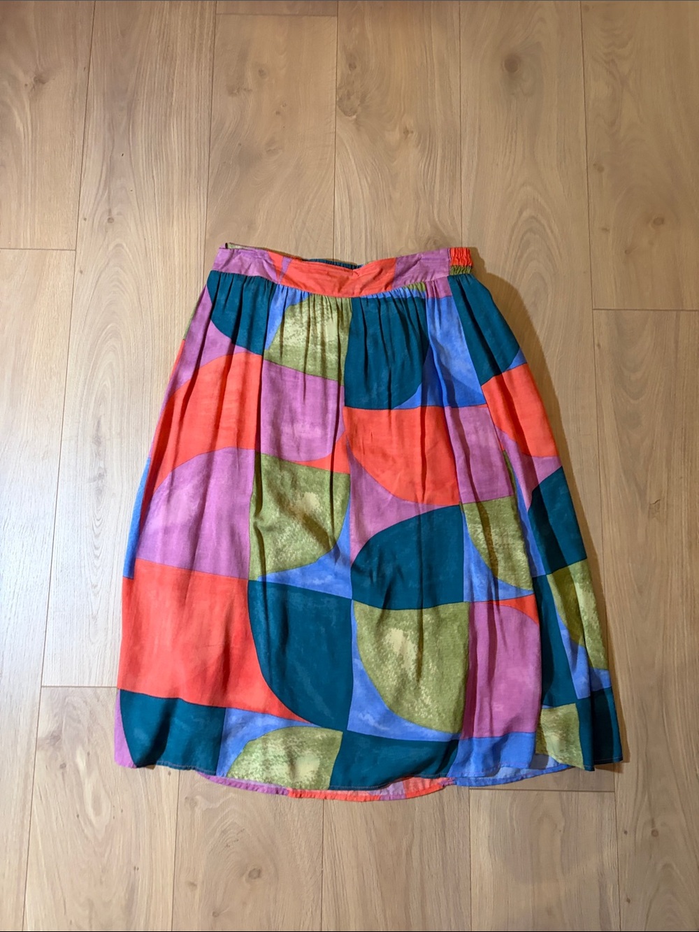 Gilli Multicolor Geometric Midi Skirt in Red, Teal, Purple, Olive